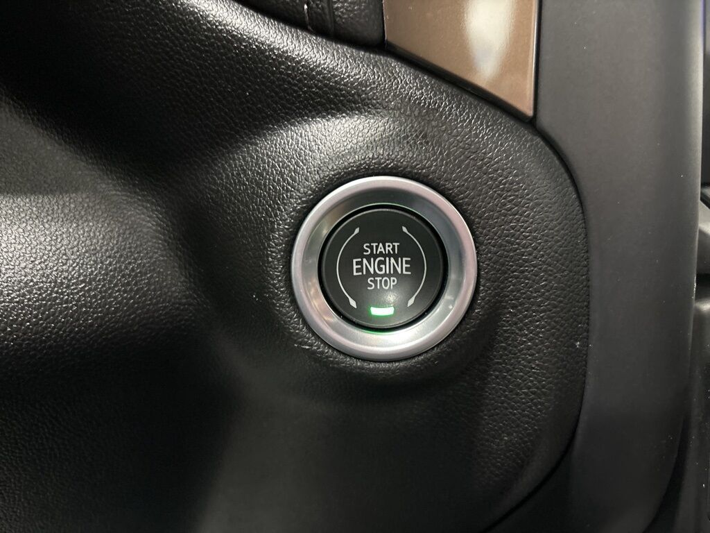 2022 Chevrolet Silverado 3500HD 4x4 Crew Cab High Country SRW Fond du Lac WI 2022 Chevrolet Silverado 3500HD 4x4 Crew Cab High Country SRW Fond du Lac WI