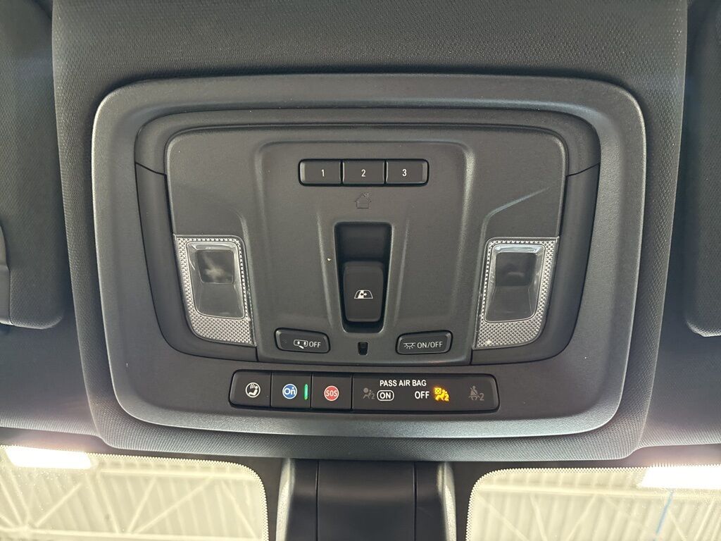 2022 Chevrolet Silverado 3500HD 4x4 Crew Cab High Country SRW Fond du Lac WI 2022 Chevrolet Silverado 3500HD 4x4 Crew Cab High Country SRW Fond du Lac WI