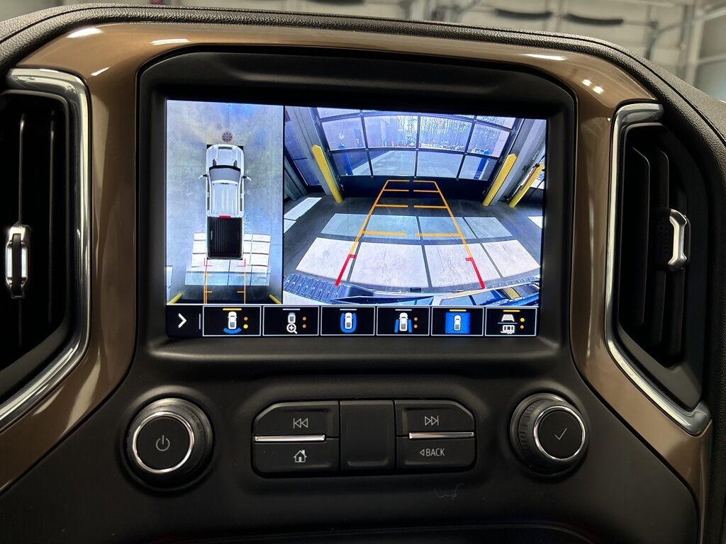 2022 Chevrolet Silverado 3500HD 4x4 Crew Cab High Country SRW Fond du Lac WI 2022 Chevrolet Silverado 3500HD 4x4 Crew Cab High Country SRW Fond du Lac WI