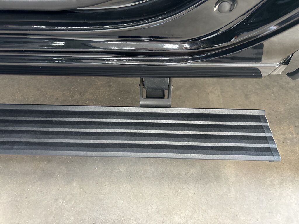 2022 Chevrolet Silverado 3500HD 4x4 Crew Cab High Country SRW Fond du Lac WI 2022 Chevrolet Silverado 3500HD 4x4 Crew Cab High Country SRW Fond du Lac WI