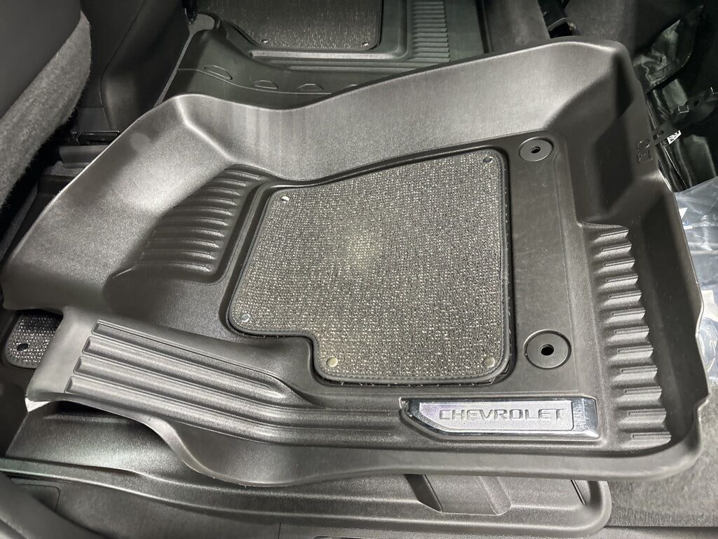 2022 Chevrolet Silverado 3500HD 4x4 Crew Cab High Country SRW Fond du Lac WI 2022 Chevrolet Silverado 3500HD 4x4 Crew Cab High Country SRW Fond du Lac WI