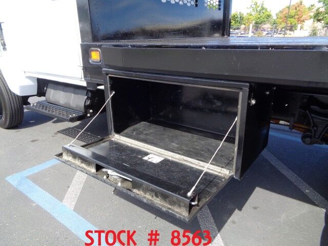 2022 Chevrolet Silverado 5500 ~ 4x4 ~ 12ft Flat Bed ~ Dually ~ Only 34K Miles! 2022 Chevrolet Silverado 5500 ~ 4x4 ~ 12ft Flat Bed ~ Dually ~ Only 34K Miles!