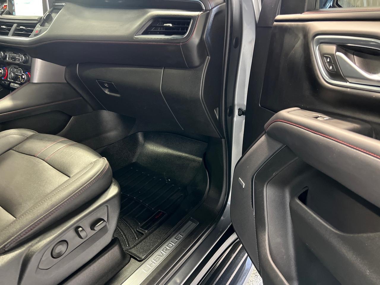 2022 Chevrolet Suburban RST, Luxury Pkg, Pano Roof, Buckets, Power Sliding Console, 22in Wheels Houston TX 2022 Chevrolet Suburban RST, Luxury Pkg, Pano Roof, Buckets, Power Sliding Console, 22in Wheels Houston TX