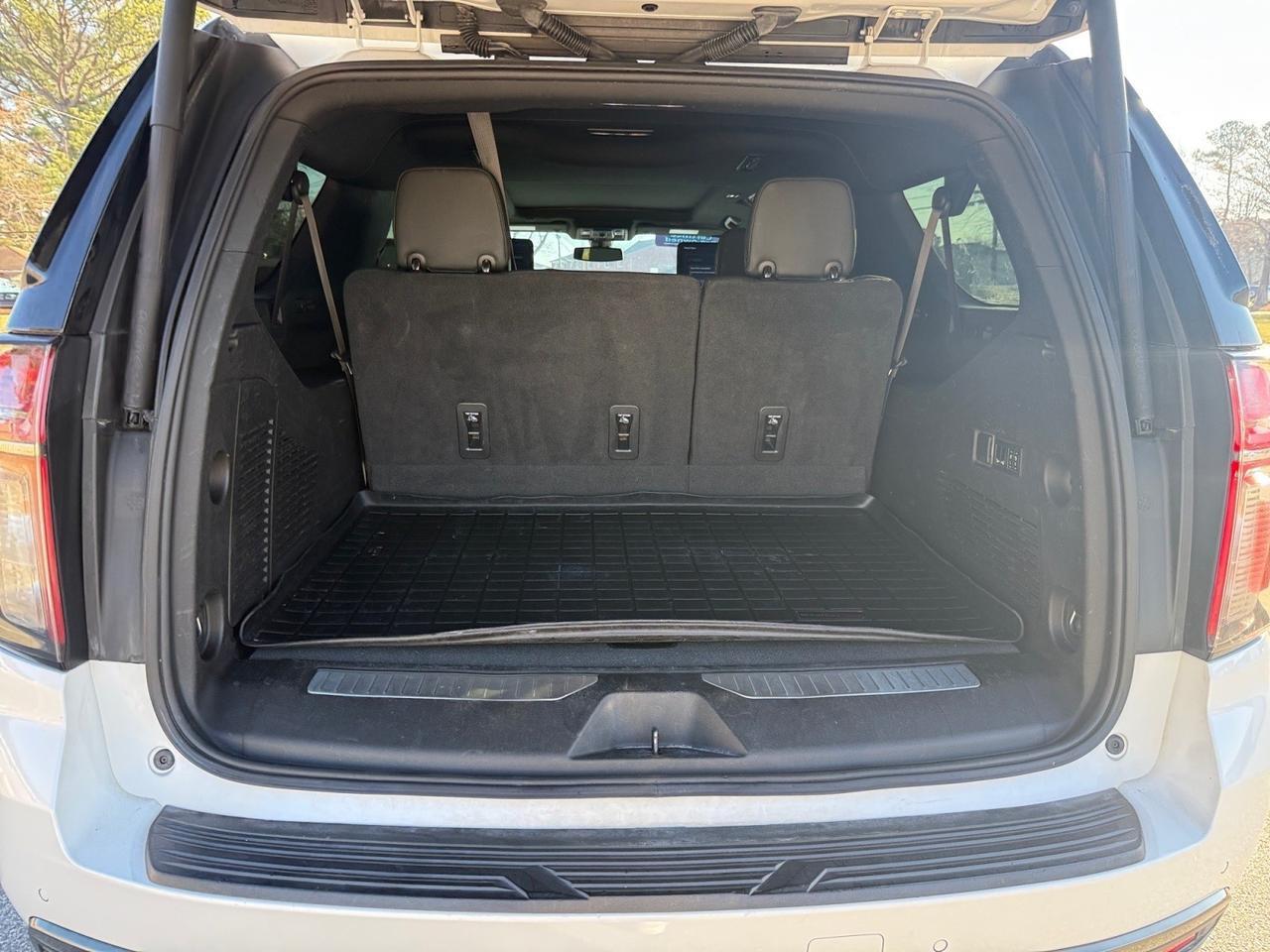 2022 Chevrolet Suburban Z71, HEATED SEATS, HEATED REAR SEATS, RUNNING BOARDS, TV SCREENS, BOSE SPEAKERS, MOONROOF, GARAGE DOOR OPENER, APPLE CARPLAY/ANDROID AUTO, WIFI, POWER LIFTGATE, 3RD ROW, ROOF RACK, ONLY 1 OWNER, CLEAN CARFAX, THIS IS A GREAT FAMILY VEHICLE FOR A GREA Norfolk VA 2022 Chevrolet Suburban Z71, HEATED SEATS, HEATED REAR SEATS, RUNNING BOARDS, TV SCREENS, BOSE SPEAKERS, MOONROOF, GARAGE DOOR OPENER, APPLE CARPLAY/ANDROID AUTO, WIFI, POWER LIFTGATE, 3RD ROW, ROOF RACK, ONLY 1 OWNER, CLEAN CARFAX, THIS IS A GREAT FAMILY VEHICLE FOR A GREA Norfolk VA