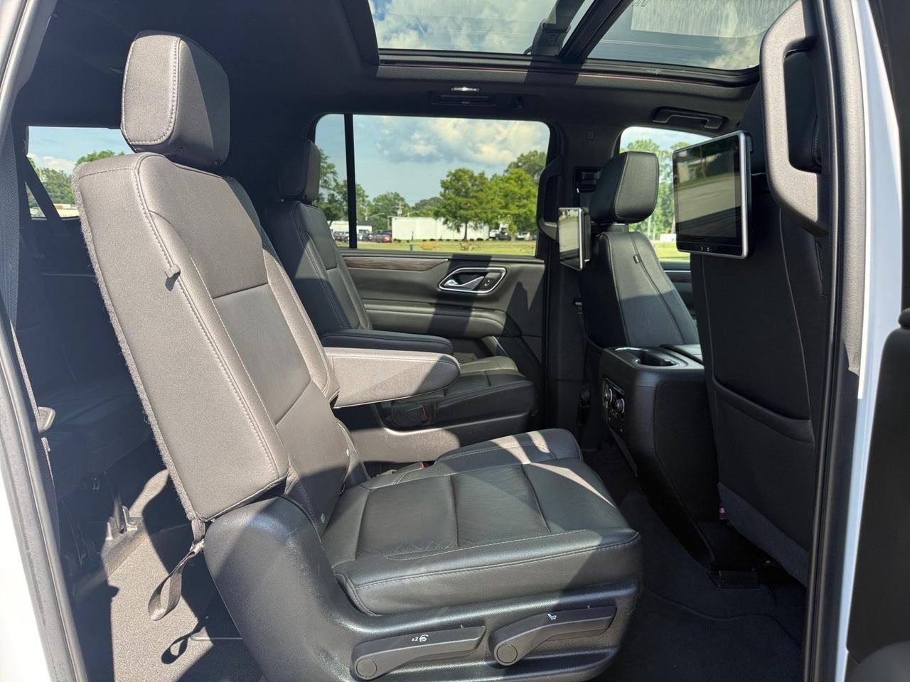 2022 Chevrolet Suburban Z71, HEATED/VENTILATED SEATS, HEATED 2ND ROW, 3RD ROW, MOONROOF, APPLE CARPLAY/ANDROID AUTO, WIFI, BOSE SPEAKERS, ROOF RACK, TOW PACKAGE, POWER LIFTGATE, RUNNING BOARDS, CLEAN CARFAX, ONLY 1 OWNER! Norfolk VA 2022 Chevrolet Suburban Z71, HEATED/VENTILATED SEATS, HEATED 2ND ROW, 3RD ROW, MOONROOF, APPLE CARPLAY/ANDROID AUTO, WIFI, BOSE SPEAKERS, ROOF RACK, TOW PACKAGE, POWER LIFTGATE, RUNNING BOARDS, CLEAN CARFAX, ONLY 1 OWNER! Norfolk VA