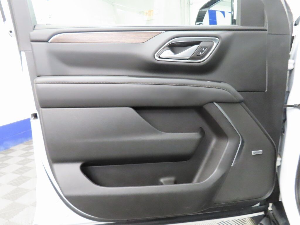 2022 Chevrolet Tahoe High Country 4WD Fond du Lac WI 2022 Chevrolet Tahoe High Country 4WD Fond du Lac WI