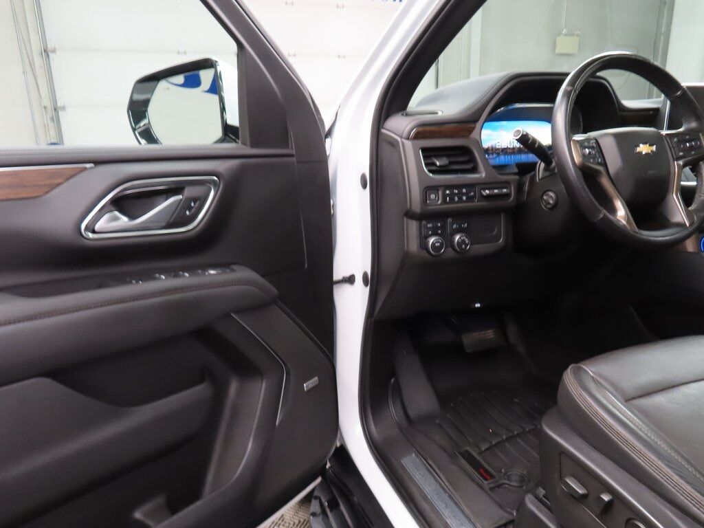 2022 Chevrolet Tahoe High Country 4WD Fond du Lac WI 2022 Chevrolet Tahoe High Country 4WD Fond du Lac WI