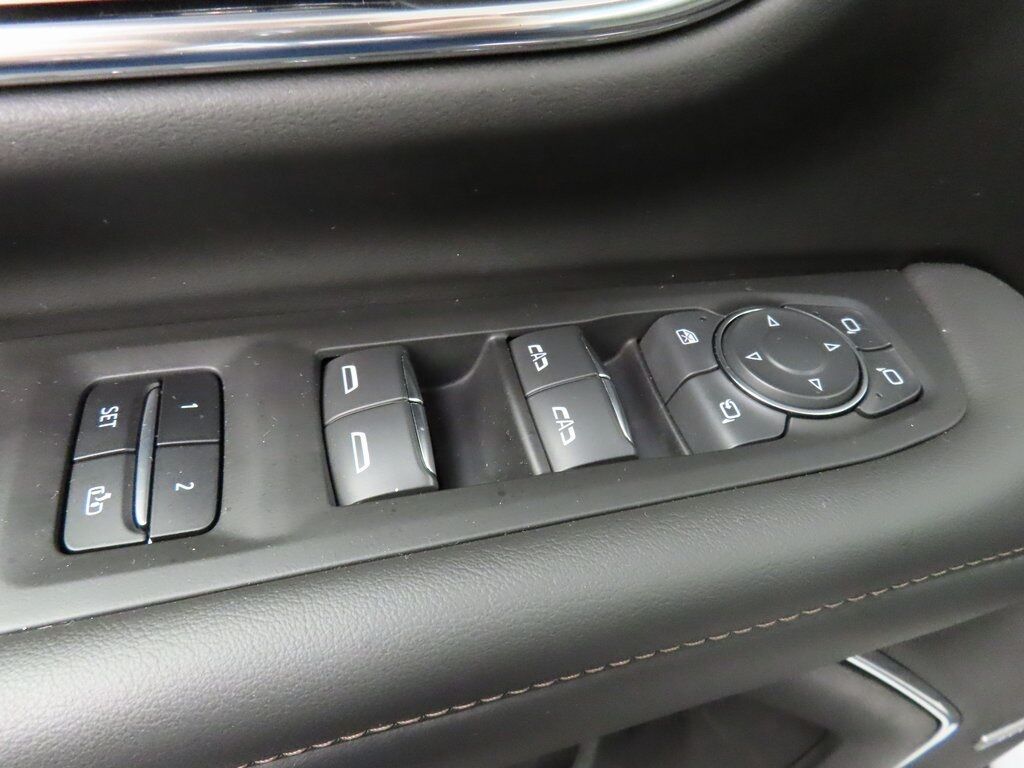 2022 Chevrolet Tahoe High Country 4WD Fond du Lac WI 2022 Chevrolet Tahoe High Country 4WD Fond du Lac WI