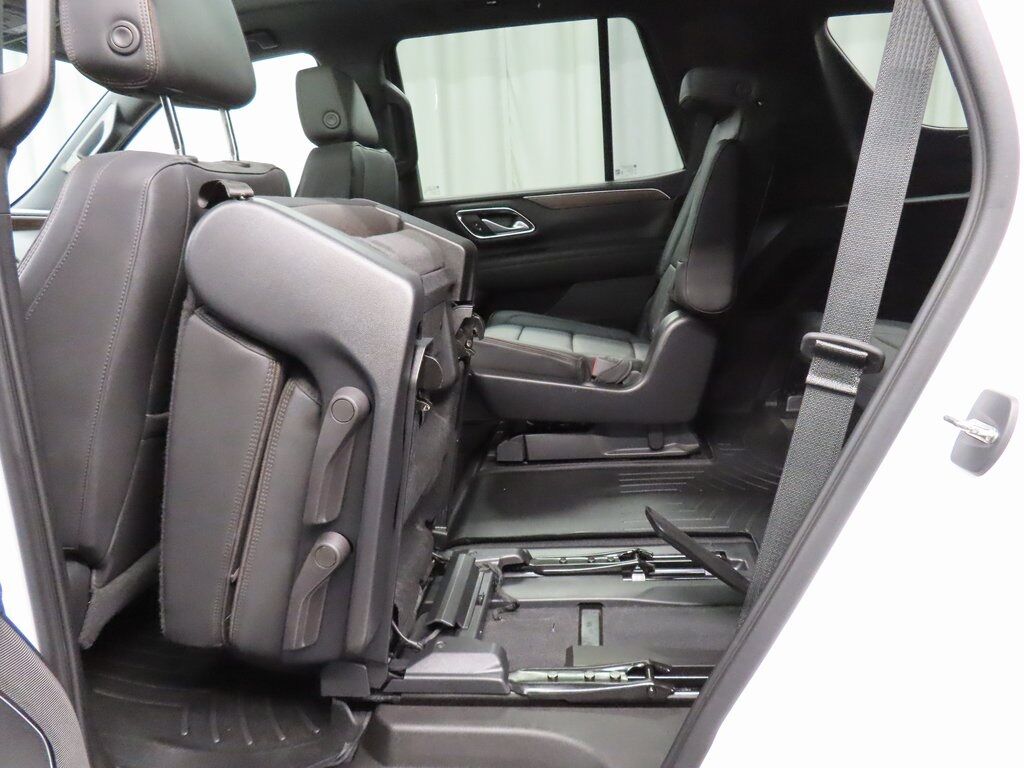 2022 Chevrolet Tahoe High Country 4WD Fond du Lac WI 2022 Chevrolet Tahoe High Country 4WD Fond du Lac WI