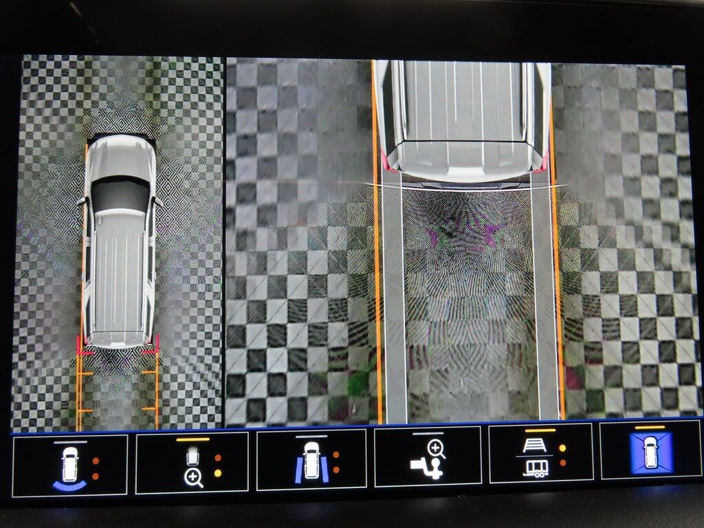 2022 Chevrolet Tahoe High Country 4WD Fond du Lac WI 2022 Chevrolet Tahoe High Country 4WD Fond du Lac WI