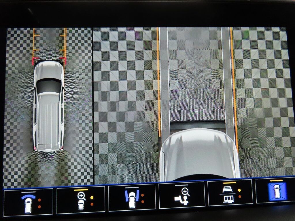 2022 Chevrolet Tahoe High Country 4WD Fond du Lac WI 2022 Chevrolet Tahoe High Country 4WD Fond du Lac WI