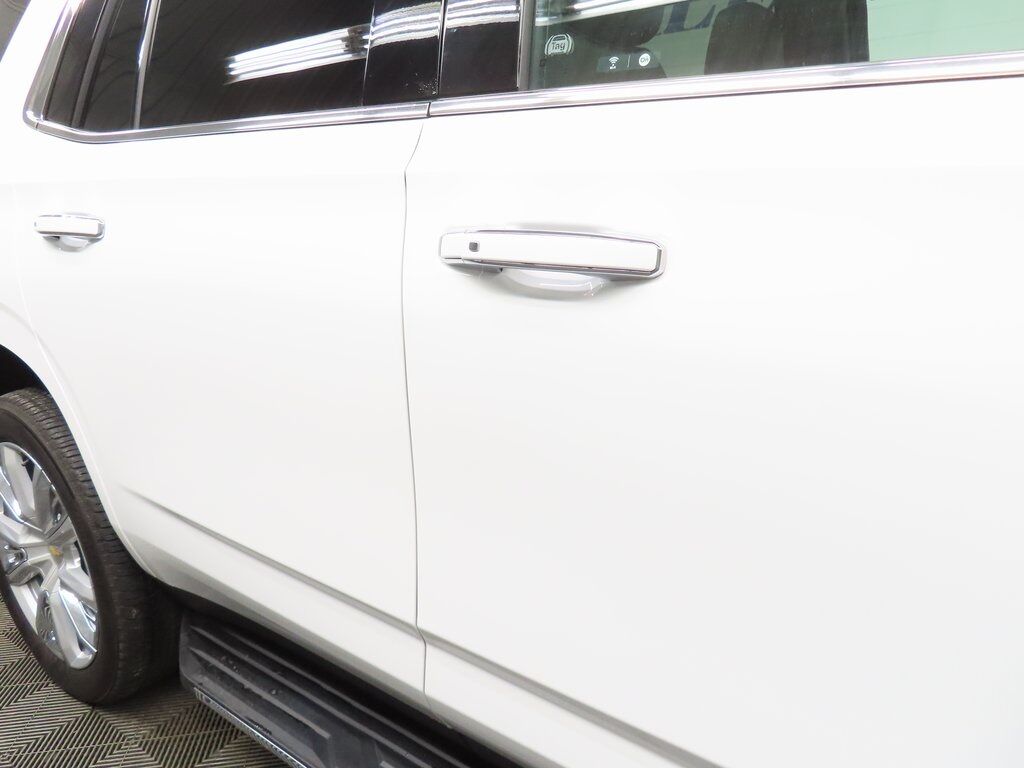 2022 Chevrolet Tahoe High Country 4WD Fond du Lac WI 2022 Chevrolet Tahoe High Country 4WD Fond du Lac WI