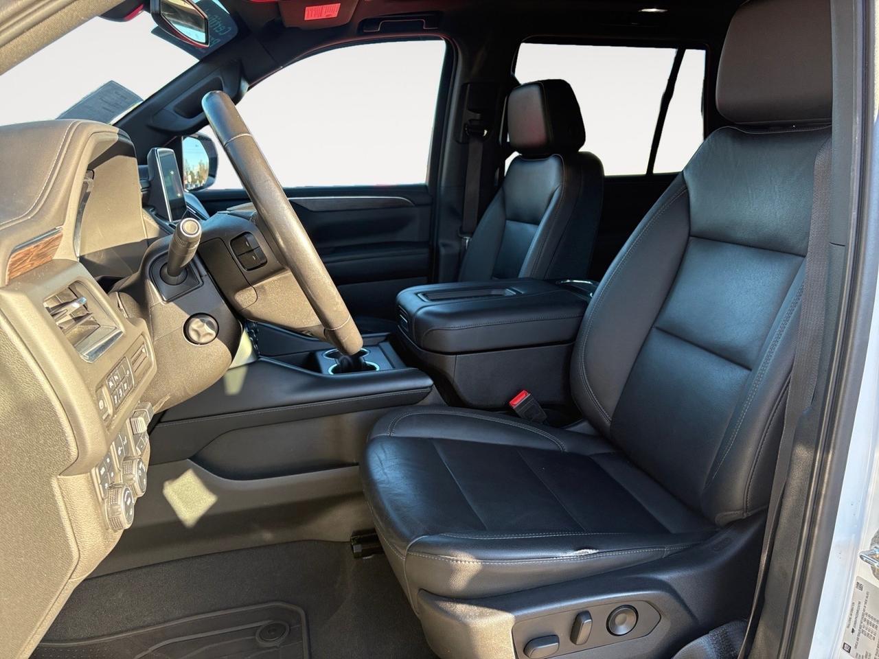 2022 Chevrolet Tahoe Z71 4X4, LANE KEEP ASSIST, BLIND SPOT ALERT, RUNNING BOARDS, POWER LIFTGATE, ROOF RACKS, HEATED & COOLING SEATS, CAPTAINS CHAIRS, POWER 3RD ROW, APPLE CARPLAY/ANDROID AUTO, PANORAMIC MOONROOF, ONLY 1 OWNER, CLEAN CARFAX, TRAVEL IN A TAHOE! Virginia Beach VA 2022 Chevrolet Tahoe Z71 4X4, LANE KEEP ASSIST, BLIND SPOT ALERT, RUNNING BOARDS, POWER LIFTGATE, ROOF RACKS, HEATED & COOLING SEATS, CAPTAINS CHAIRS, POWER 3RD ROW, APPLE CARPLAY/ANDROID AUTO, PANORAMIC MOONROOF, ONLY 1 OWNER, CLEAN CARFAX, TRAVEL IN A TAHOE! Virginia Beach VA