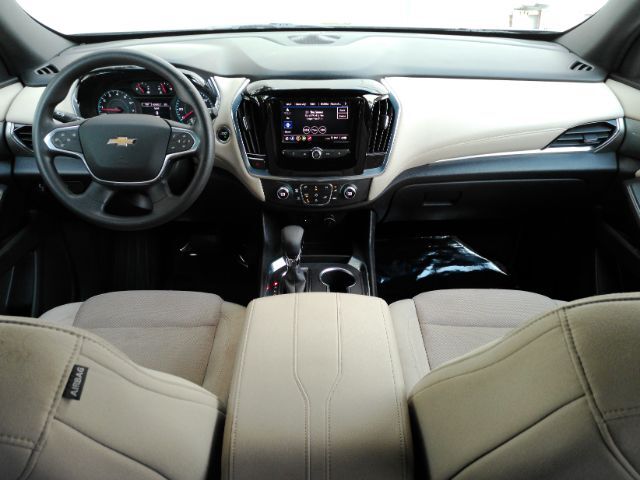 2022 Chevrolet Traverse FWD LS 2022 Chevrolet Traverse FWD LS