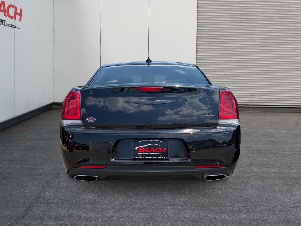 2022 Chrysler 300 Touring L, HEATED/VENTILATED SEATS, HEATED REAR SEATS, APPLE CARPLAY/ANDROID AUTO, UNIVERSAL GARAGE DOOR OPENER, BACKUP CAMERA, ALPINE SPEAKERS, CLEAN CARFAX, ONLY 1 OWNER! Norfolk VA 2022 Chrysler 300 Touring L, HEATED/VENTILATED SEATS, HEATED REAR SEATS, APPLE CARPLAY/ANDROID AUTO, UNIVERSAL GARAGE DOOR OPENER, BACKUP CAMERA, ALPINE SPEAKERS, CLEAN CARFAX, ONLY 1 OWNER! Norfolk VA
