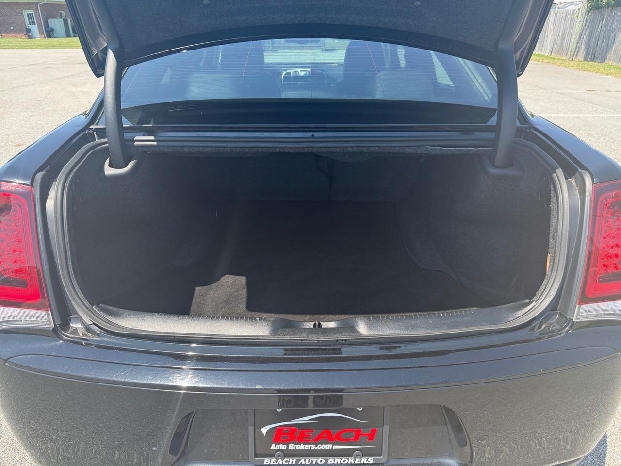 2022 Chrysler 300 Touring L, HEATED/VENTILATED SEATS, HEATED REAR SEATS, APPLE CARPLAY/ANDROID AUTO, UNIVERSAL GARAGE DOOR OPENER, BACKUP CAMERA, ALPINE SPEAKERS, CLEAN CARFAX, ONLY 1 OWNER! Norfolk VA 2022 Chrysler 300 Touring L, HEATED/VENTILATED SEATS, HEATED REAR SEATS, APPLE CARPLAY/ANDROID AUTO, UNIVERSAL GARAGE DOOR OPENER, BACKUP CAMERA, ALPINE SPEAKERS, CLEAN CARFAX, ONLY 1 OWNER! Norfolk VA