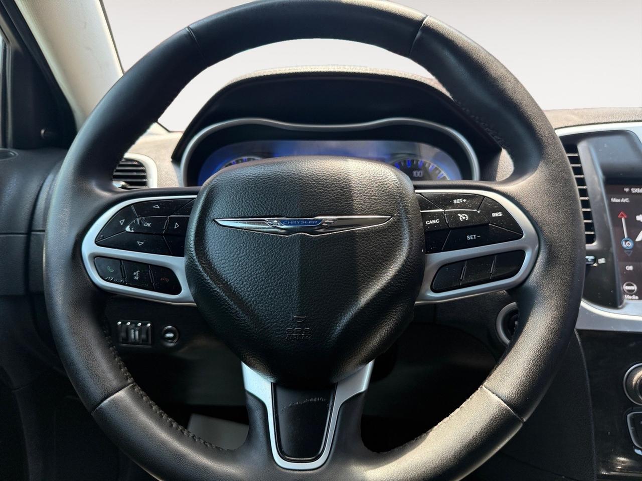 2022 Chrysler 300 Touring L, HEATED/VENTILATED SEATS, HEATED REAR SEATS, APPLE CARPLAY/ANDROID AUTO, UNIVERSAL GARAGE DOOR OPENER, BACKUP CAMERA, ALPINE SPEAKERS, CLEAN CARFAX, ONLY 1 OWNER! Norfolk VA 2022 Chrysler 300 Touring L, HEATED/VENTILATED SEATS, HEATED REAR SEATS, APPLE CARPLAY/ANDROID AUTO, UNIVERSAL GARAGE DOOR OPENER, BACKUP CAMERA, ALPINE SPEAKERS, CLEAN CARFAX, ONLY 1 OWNER! Norfolk VA