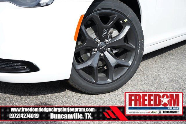 2022 Chrysler 300 Touring Irving TX