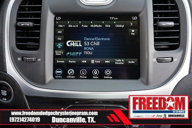 2022 Chrysler 300 Touring Irving TX