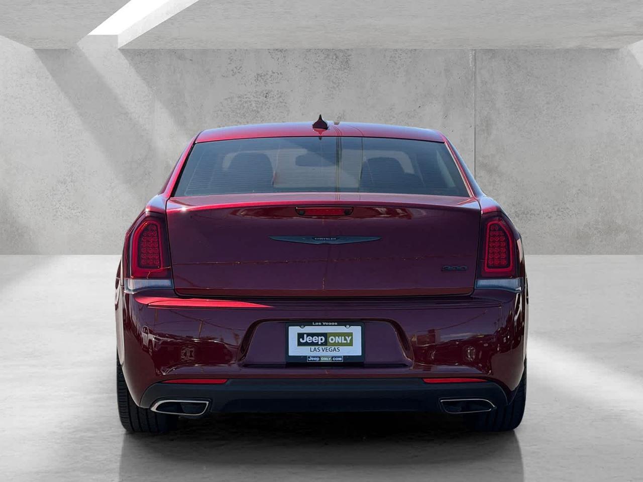 2022 Chrysler 300 Touring Irving TX 2022 Chrysler 300 Touring Irving TX