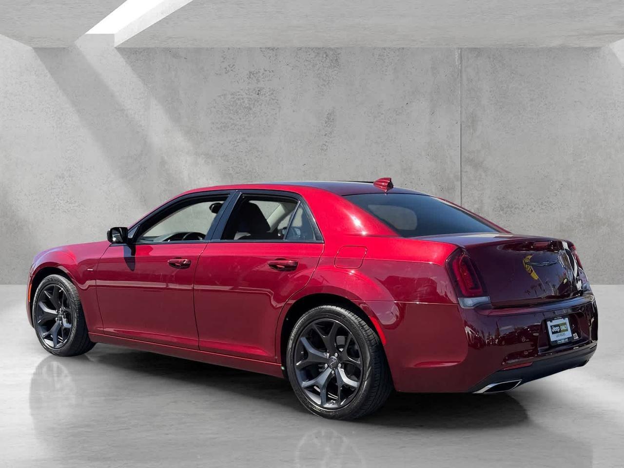2022 Chrysler 300 Touring Irving TX 2022 Chrysler 300 Touring Irving TX