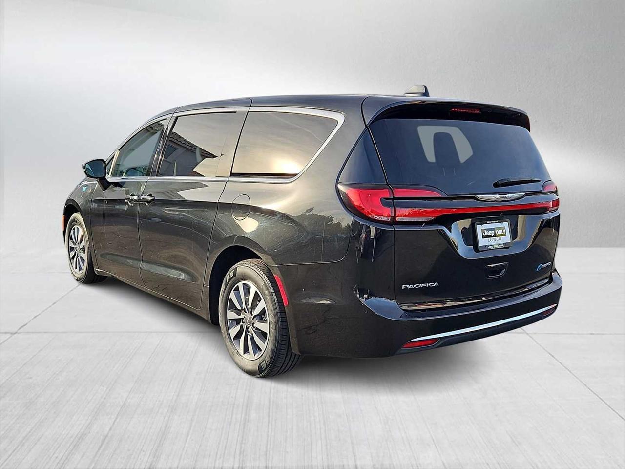 2022 Chrysler Pacifica Hybrid Touring L Irving TX