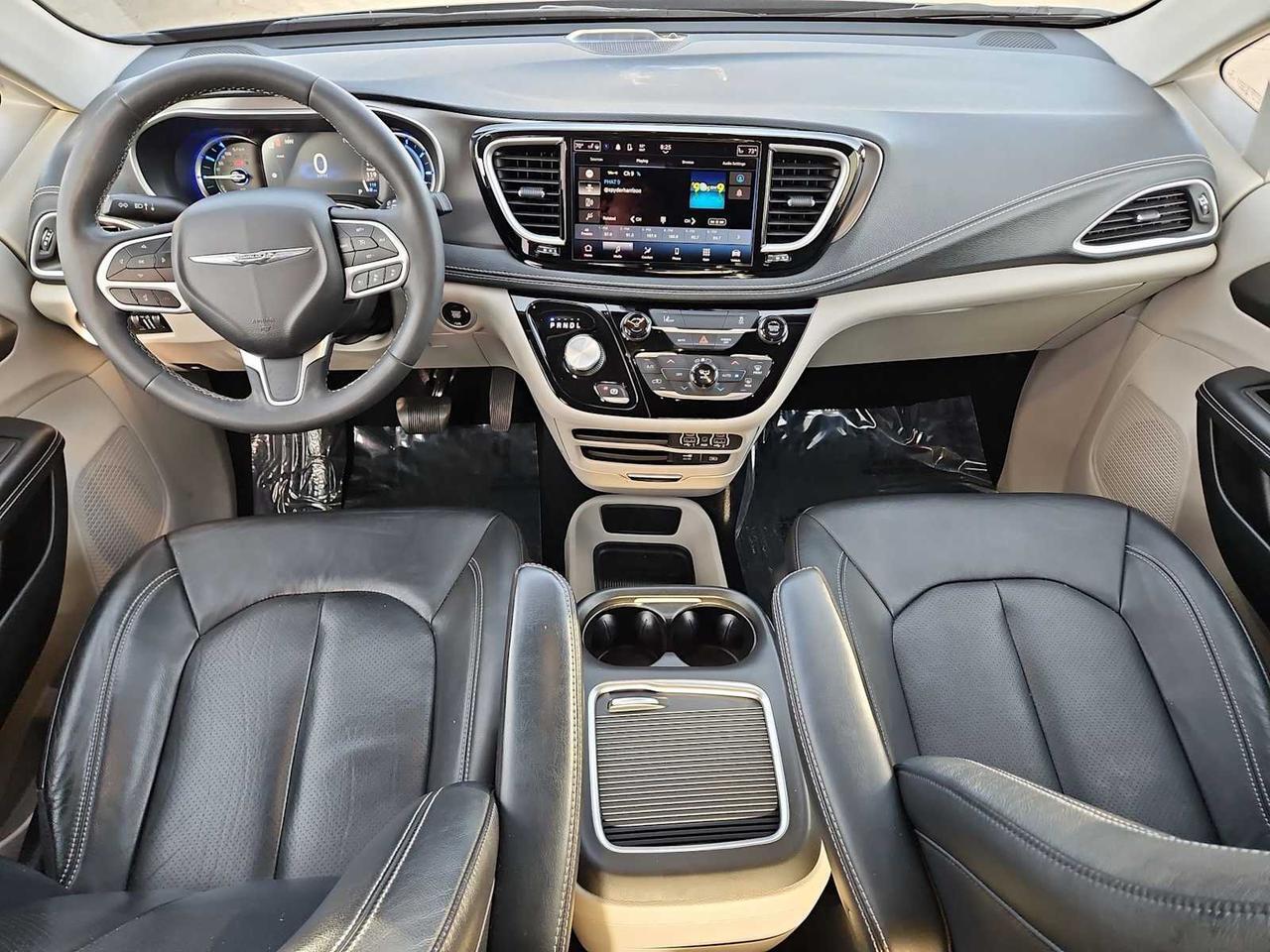 2022 Chrysler Pacifica Hybrid Touring L Irving TX