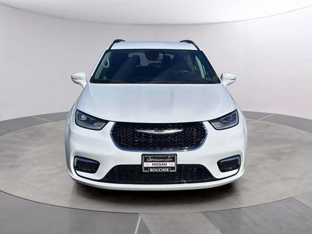 2022 Chrysler Pacifica Touring L San Clemente CA