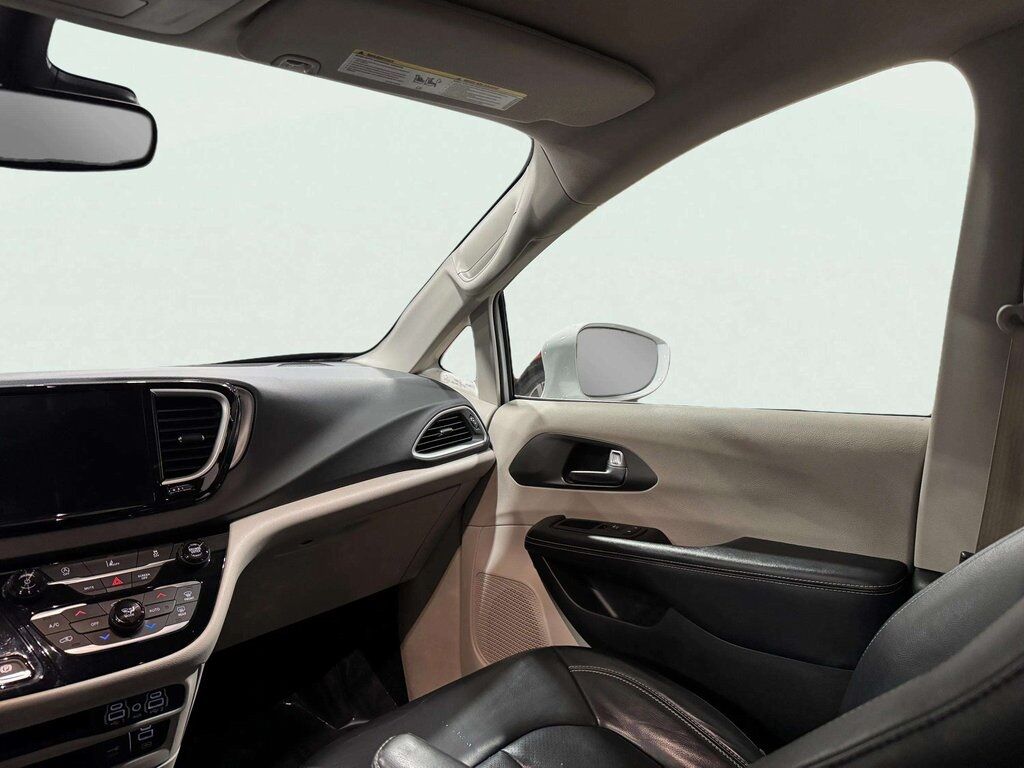 2022 Chrysler Pacifica Touring L San Clemente CA