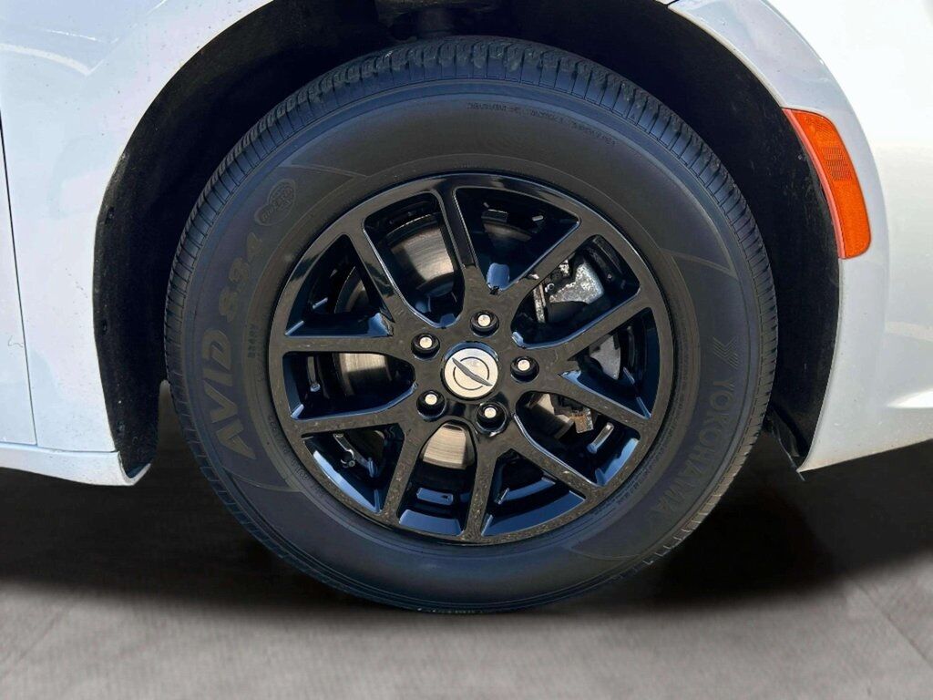 2022 Chrysler Pacifica Touring L San Clemente CA