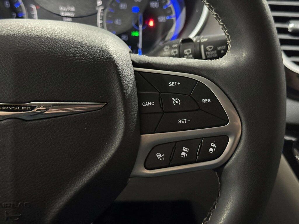 2022 Chrysler Pacifica Touring L San Clemente CA