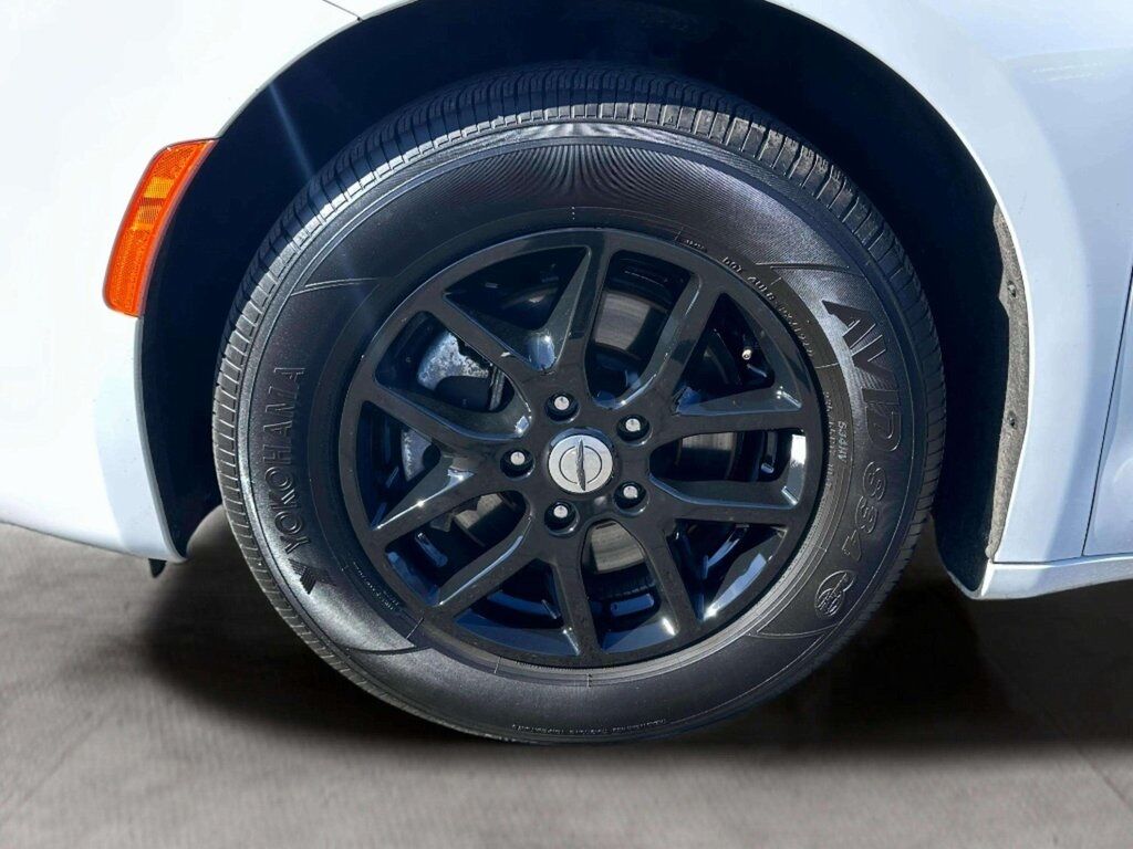 2022 Chrysler Pacifica Touring L San Clemente CA