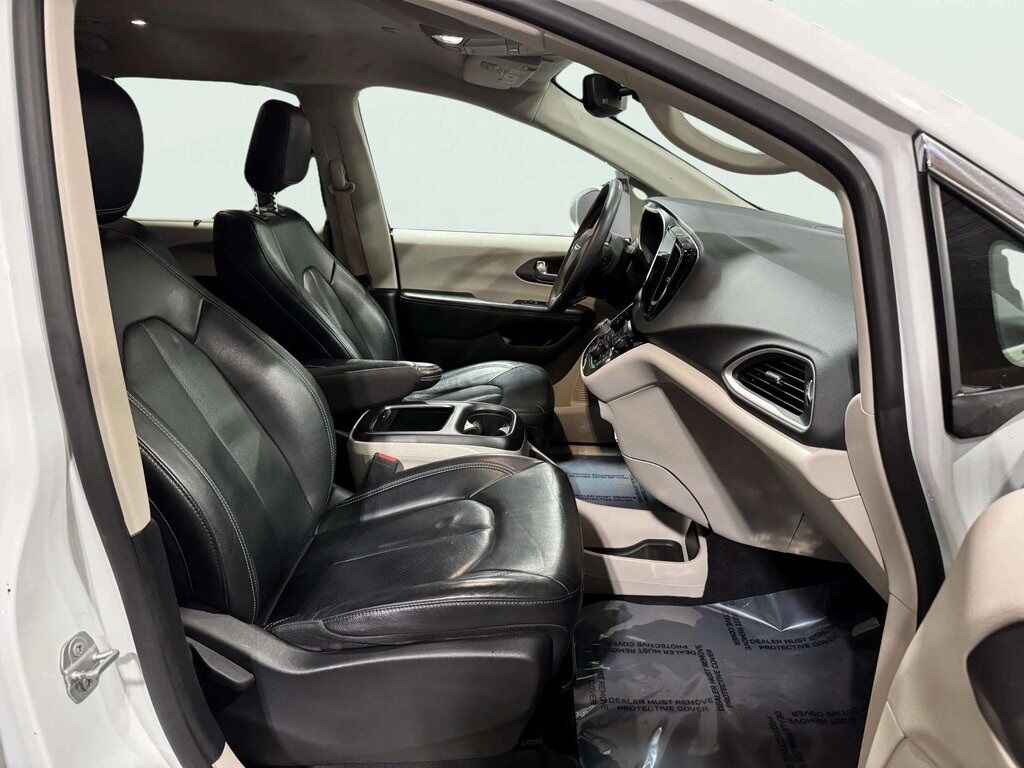 2022 Chrysler Pacifica Touring L San Clemente CA