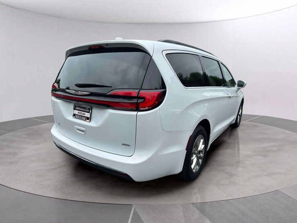 2022 Chrysler Pacifica Touring L San Clemente CA