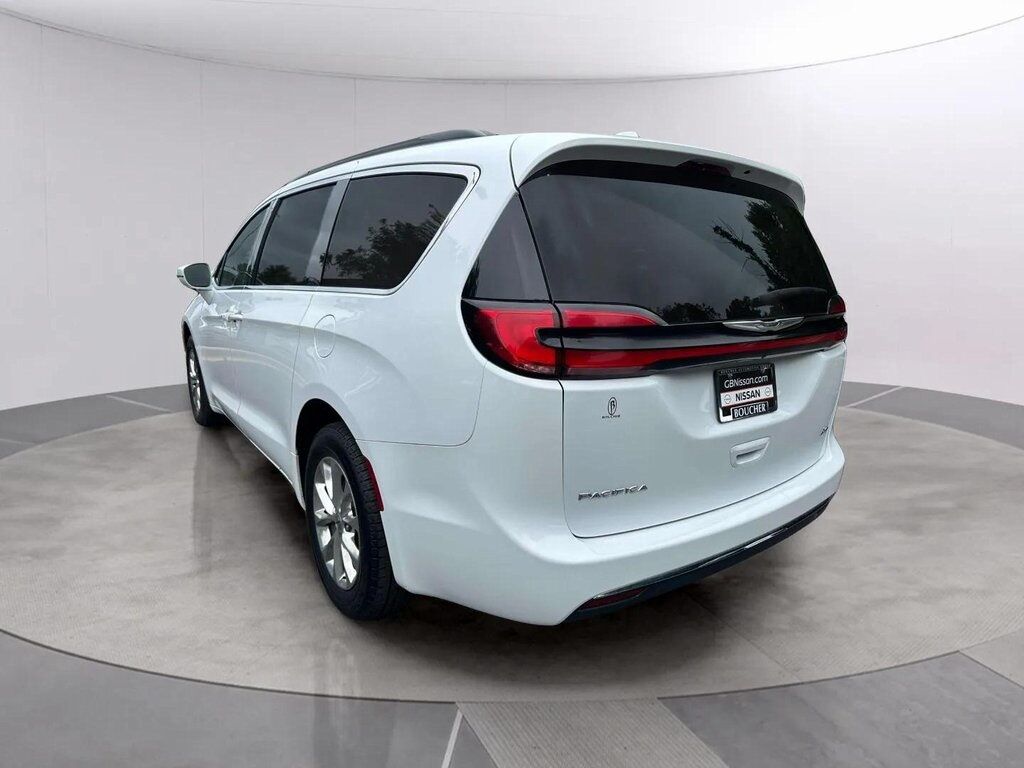 2022 Chrysler Pacifica Touring L San Clemente CA