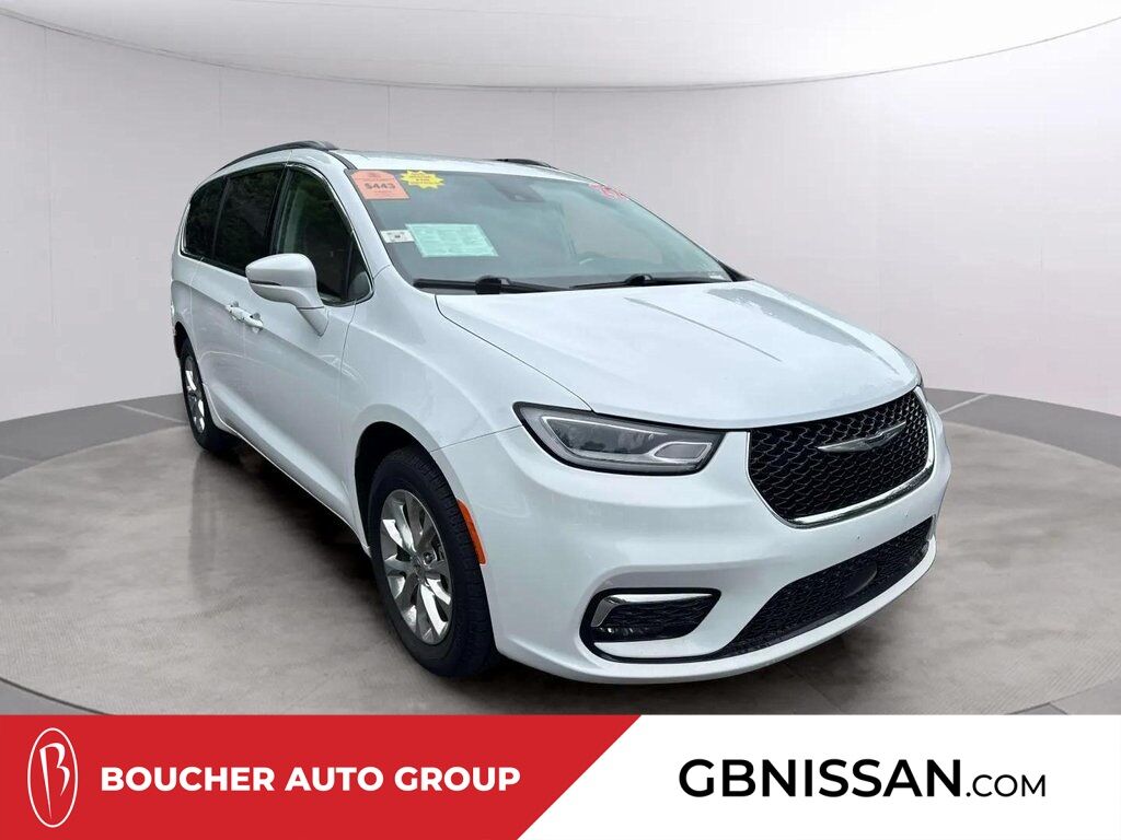 2022 Chrysler Pacifica Touring L San Clemente CA