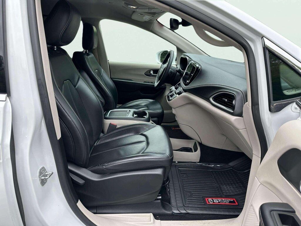 2022 Chrysler Pacifica Touring L San Clemente CA