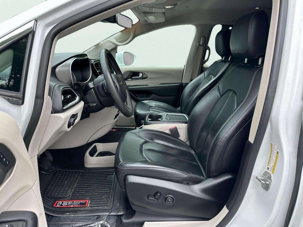 2022 Chrysler Pacifica Touring L San Clemente CA