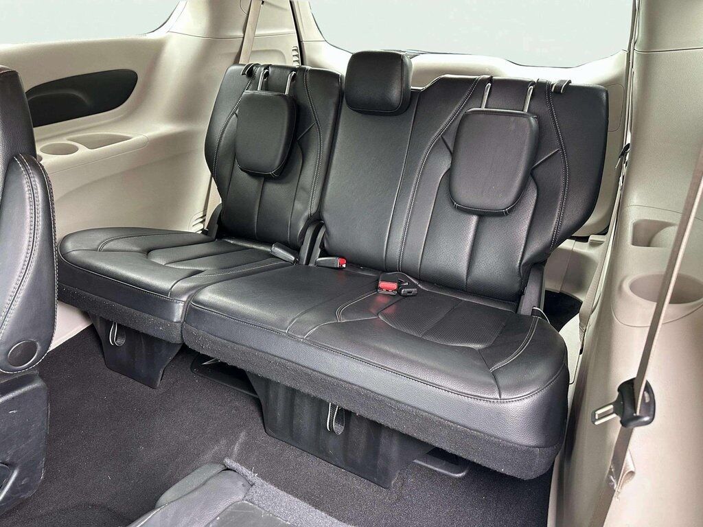 2022 Chrysler Pacifica Touring L San Clemente CA