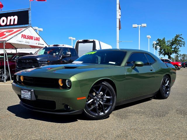 2022 Dodge Challenger SXT 2022 Dodge Challenger SXT