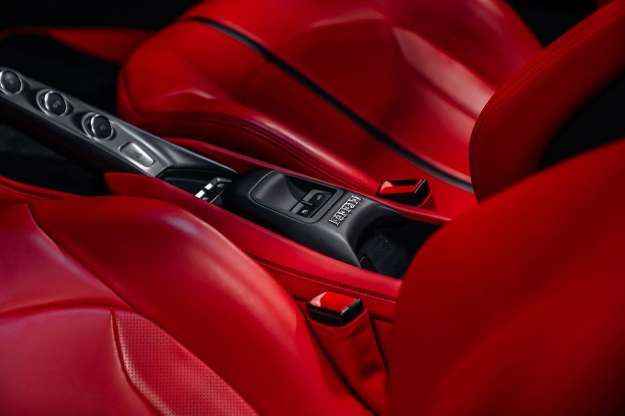 2022 Ferrari F8 Spider Charlotte NC 2022 Ferrari F8 Spider Charlotte NC