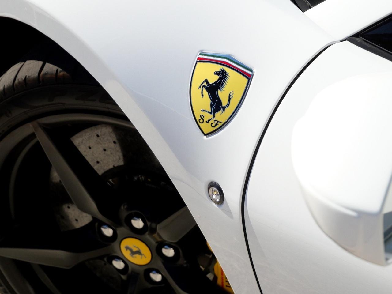 2022 Ferrari F8 Spider Lawrence KS