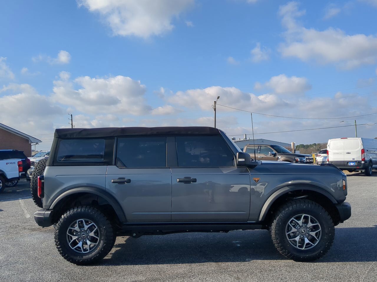 2022 Ford Bronco Badlands Appleton WI