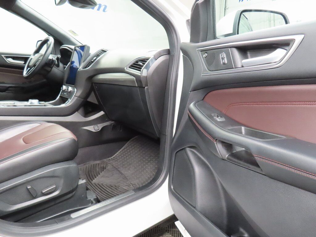 2022 Ford Edge Titanium AWD Fond du Lac WI