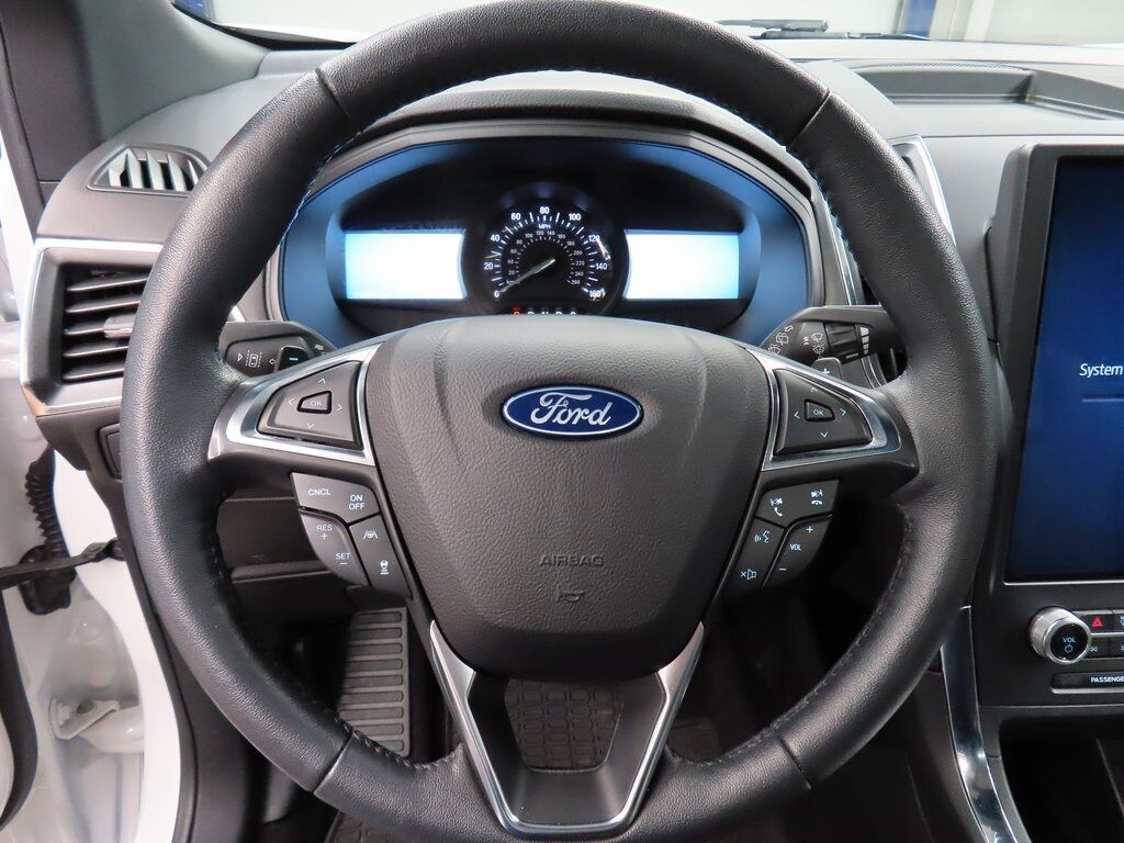 2022 Ford Edge Titanium AWD Fond du Lac WI