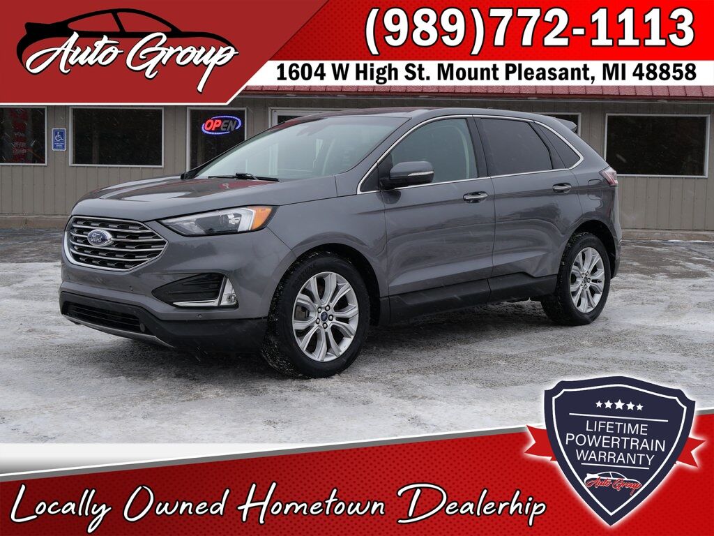 2022 Ford Edge Titanium