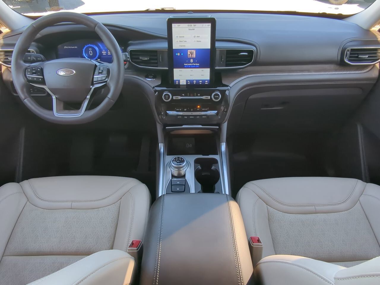 2022 Ford Explorer Platinum Appleton WI