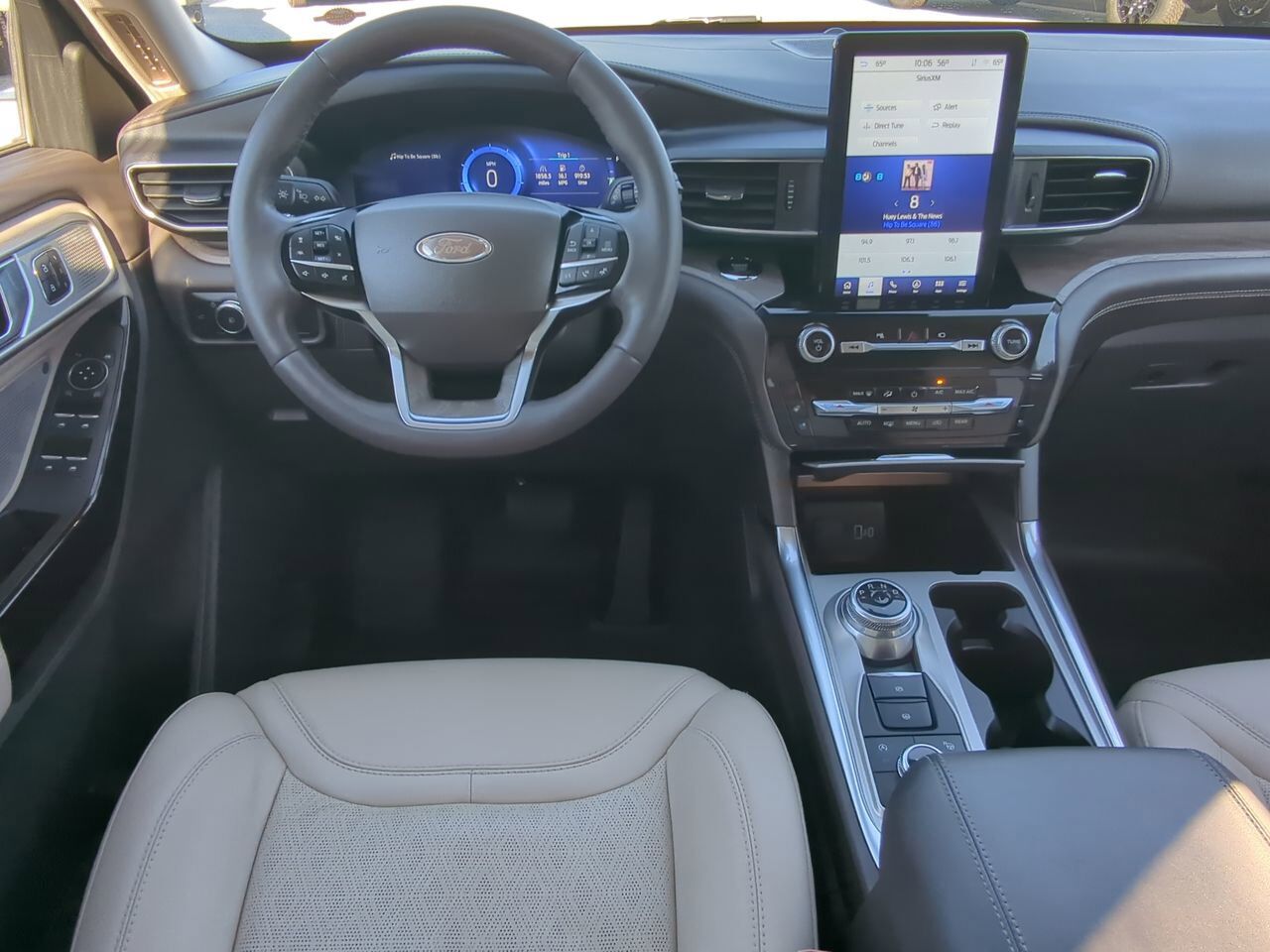 2022 Ford Explorer Platinum Appleton WI