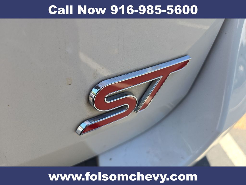 2022 Ford Explorer ST 2022 Ford Explorer ST