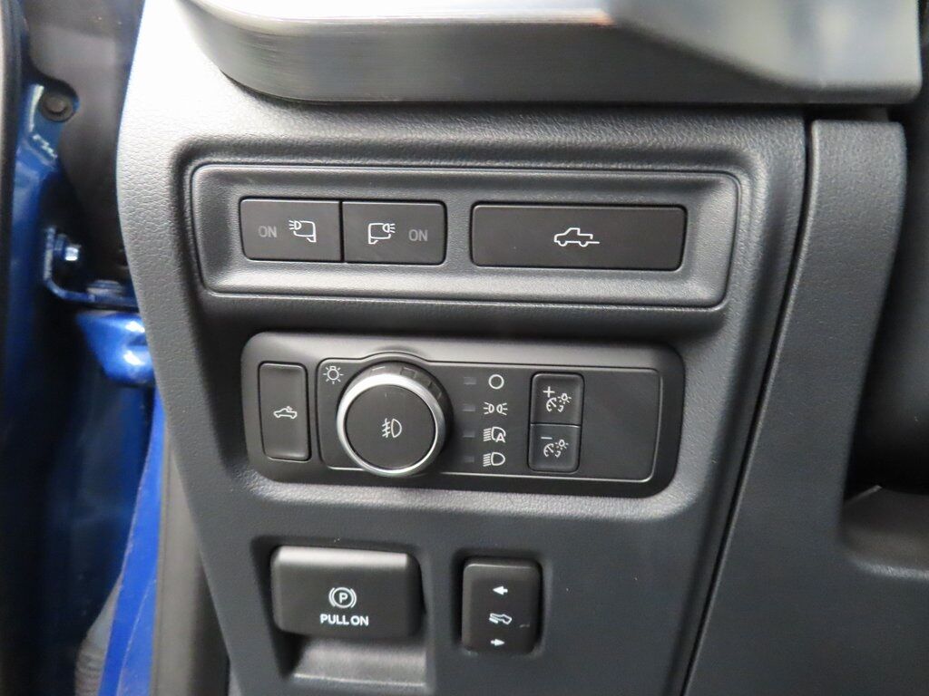 2022 Ford F-150 4x4 SuperCrew Lariat Fond du Lac WI 2022 Ford F-150 4x4 SuperCrew Lariat Fond du Lac WI